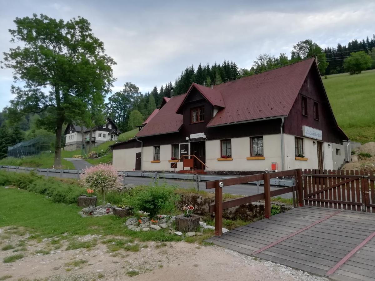 Villa Sedmikraska à Horní Maršov Extérieur photo